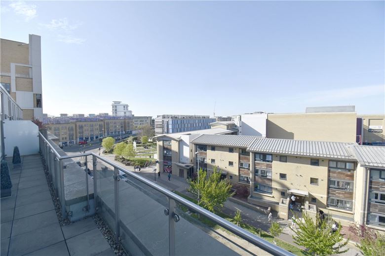 2 bedroom flat, Marque House, 143 Hills Road CB2