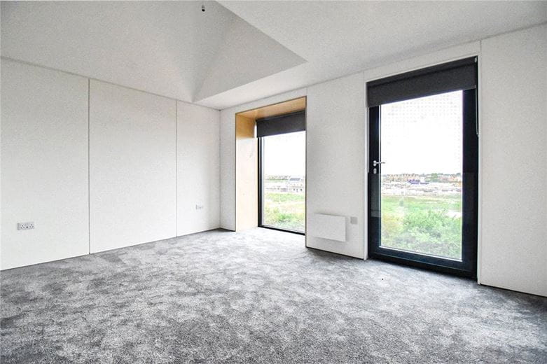 3 bedroom house, Lockhart Way, Northstowe CB24 - Available