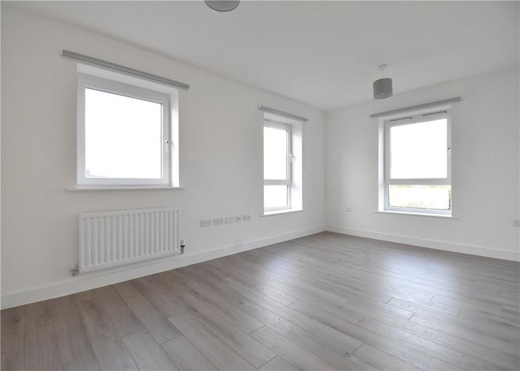 3 bedroom house, Warren Way, Northstowe CB24 - Let Agreed