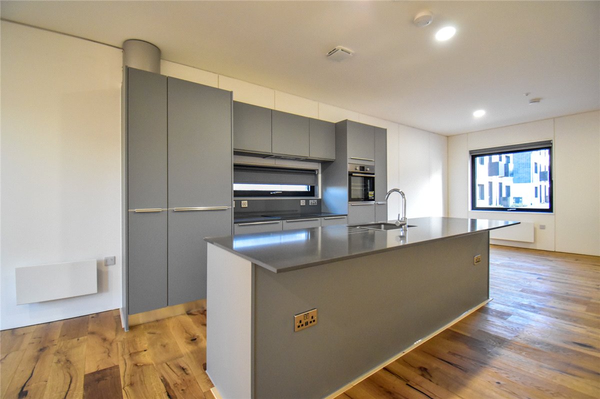 3 bedroom house, Lockhart Way, Northstowe CB24 - Let Agreed