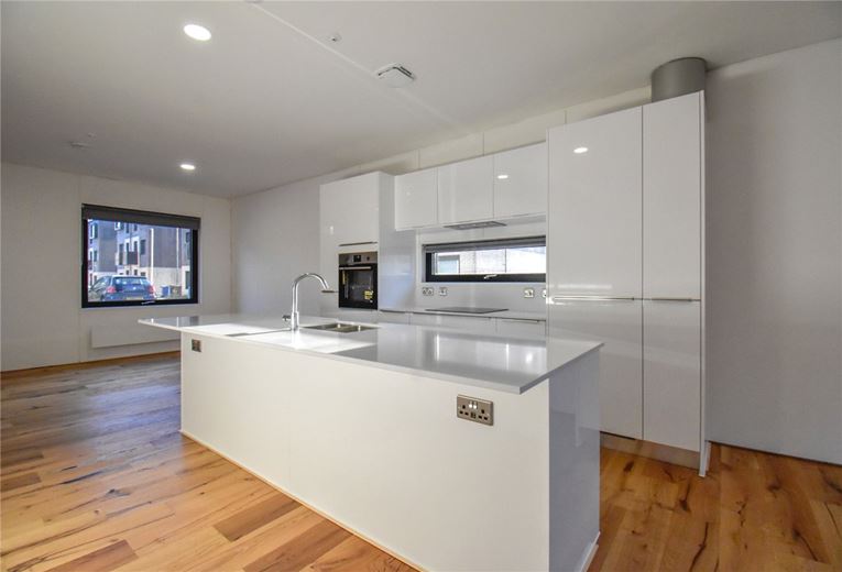 3 bedroom house, Lockhart Way, Northstowe CB24 - Available
