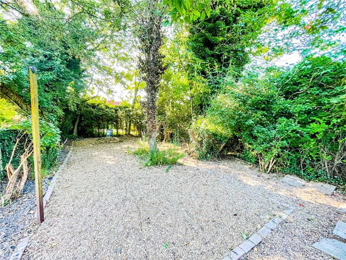 2 bedroom flat, Gray Road, Cambridge CB1 - Let Agreed