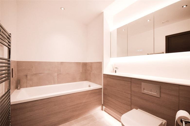 2 bedroom flat, 4 Station Square, Cambridge CB1 - Available