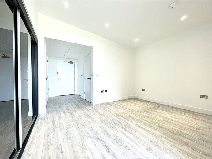 1 bedroom flat, Turing Way, Cambridge CB3