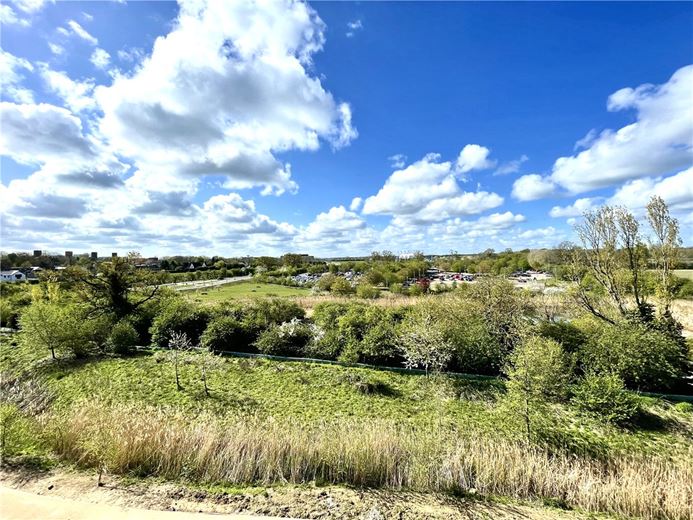 1 bedroom flat, Turing Way, Cambridge CB3