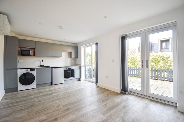 1 bedroom flat, Mowbray Road, Cambridge CB1 - Available