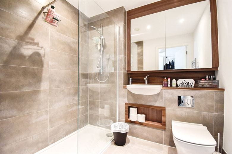 1 bedroom flat, The Oak Building, Rudduck Way CB3