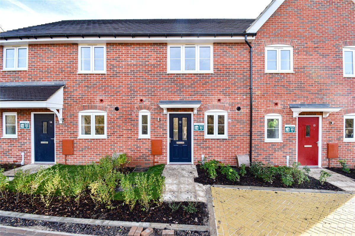 2 bedroom house, Coventry Drive, Bishop's Stortford CM23 - Let Agreed