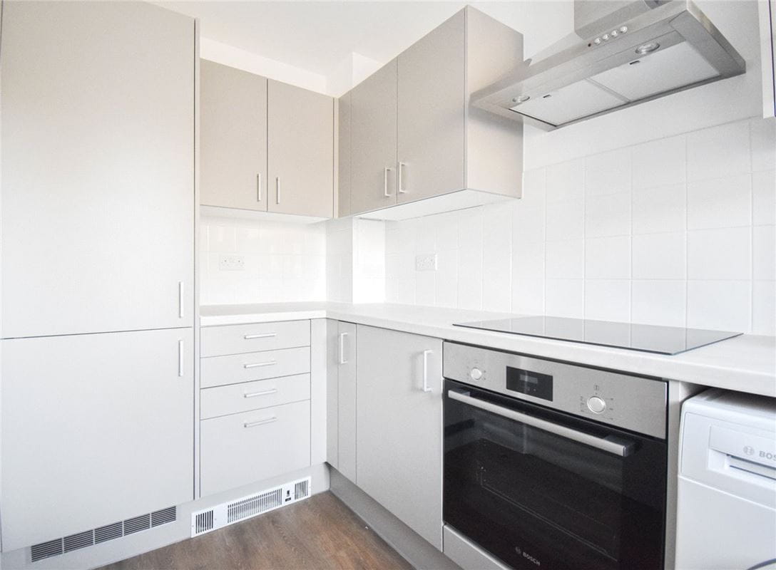 2 bedroom house, Coventry Drive, Bishop's Stortford CM23 - Let Agreed