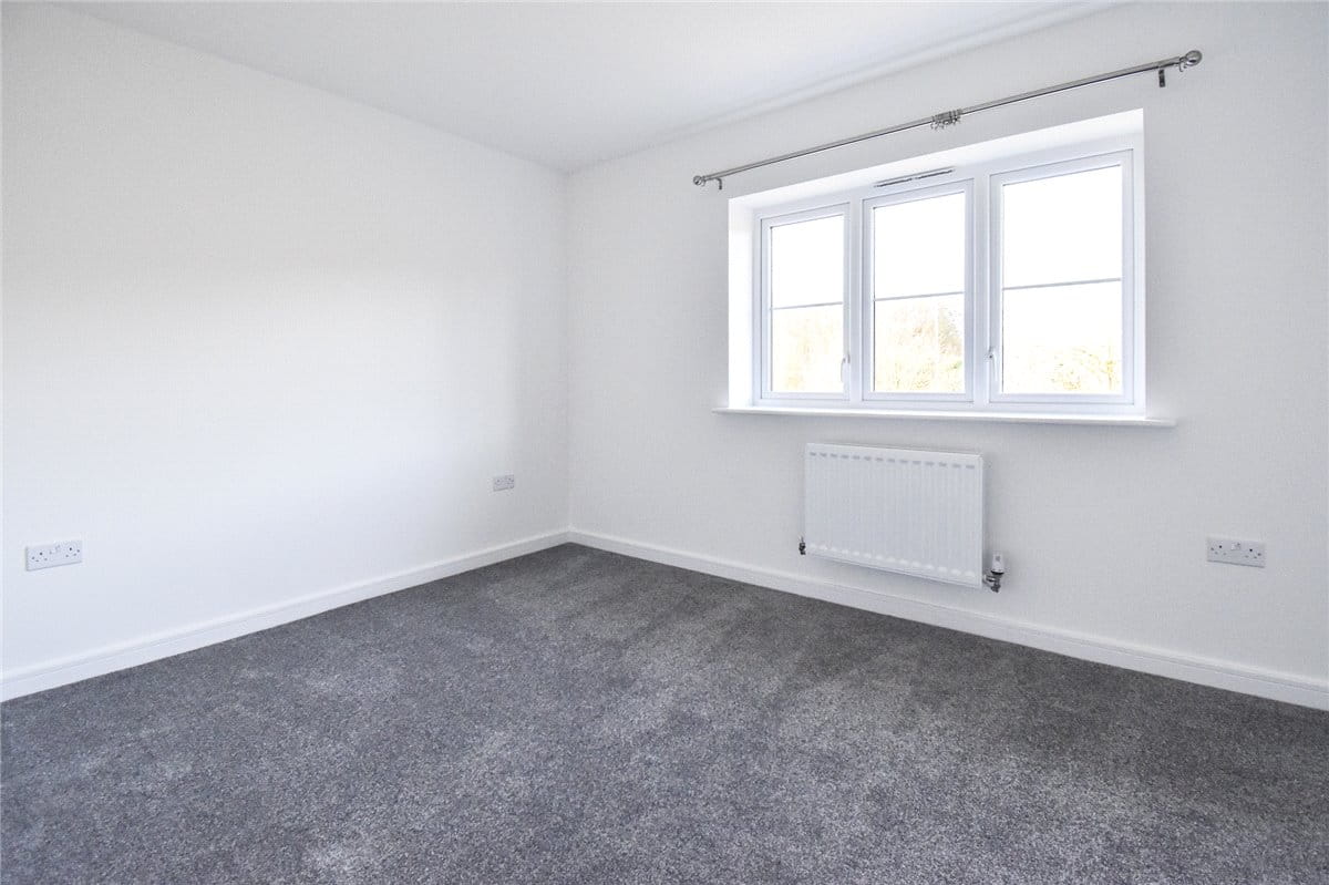2 bedroom house, Coventry Drive, Bishop's Stortford CM23 - Let Agreed