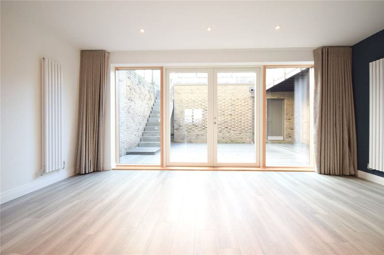 5 bedroom house, Pinnington Close, Trumpington CB2 - Let Agreed