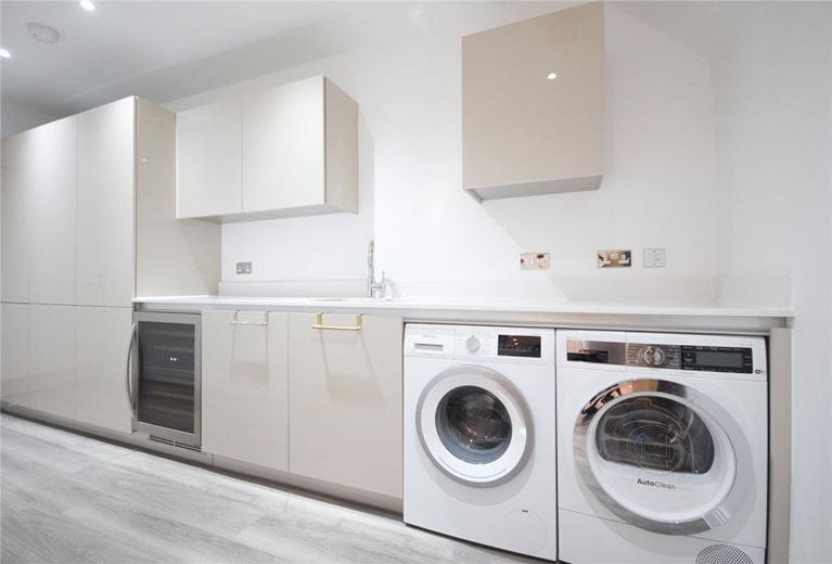 5 bedroom house, Pinnington Close, Trumpington CB2 - Let Agreed