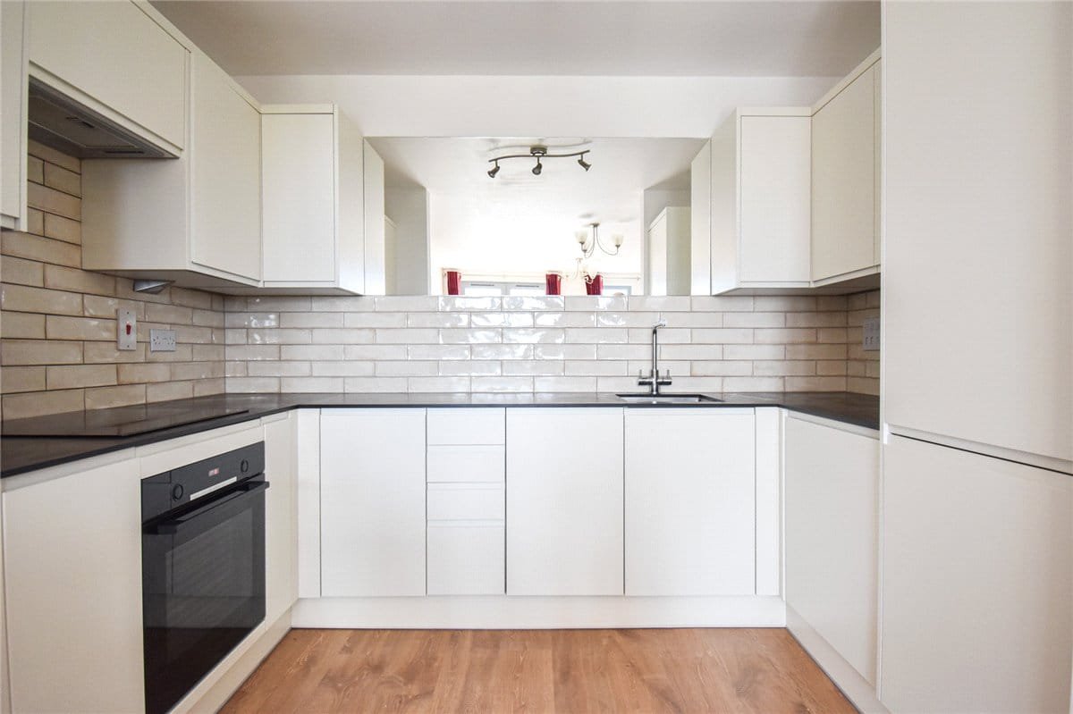 2 bedroom flat, Bailey House, Rustat Avenue CB1 - Available