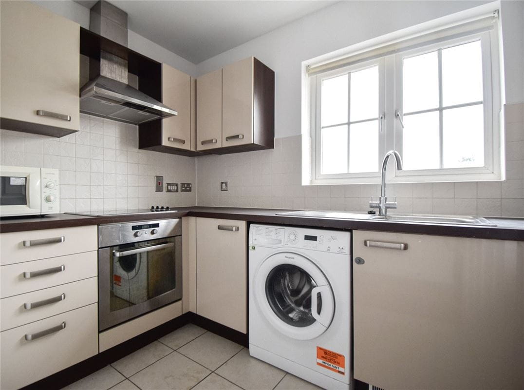 2 bedroom house, Grebe Court, Cambridge CB5