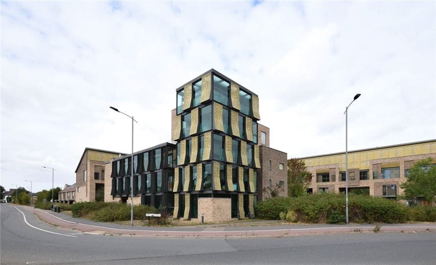 2 bedroom flat, Addenbrookes Road, Trumpington CB2 - Available