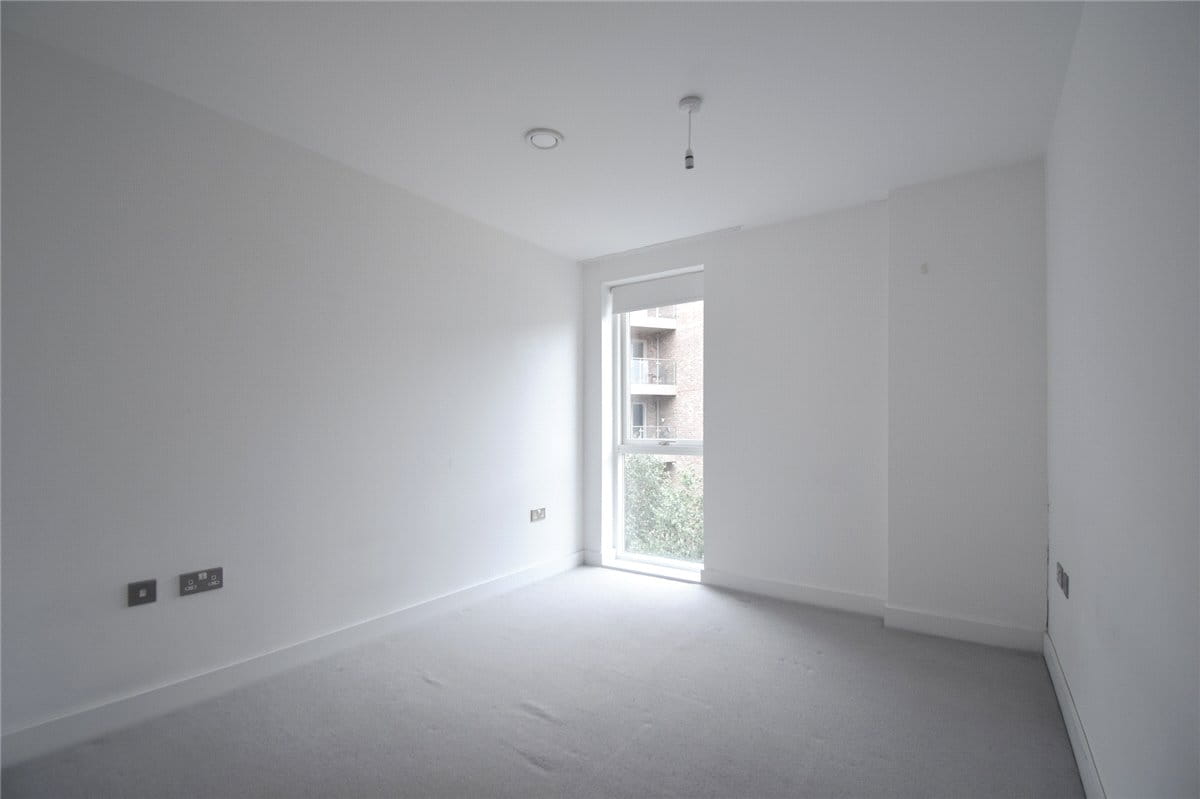 3 bedroom flat, Scholars Court, Harrison Drive CB2