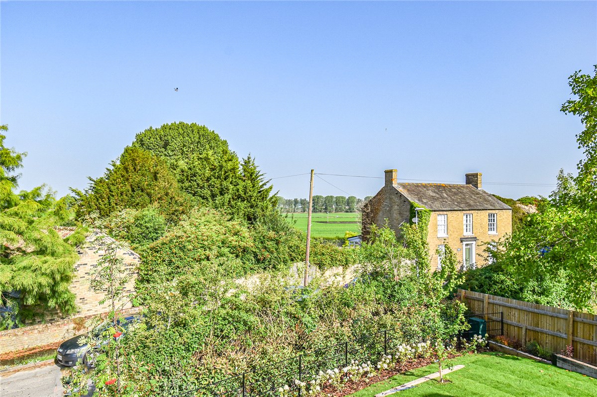 4 bedroom house, 1 Evelyns Orchard, Lower Road CB7