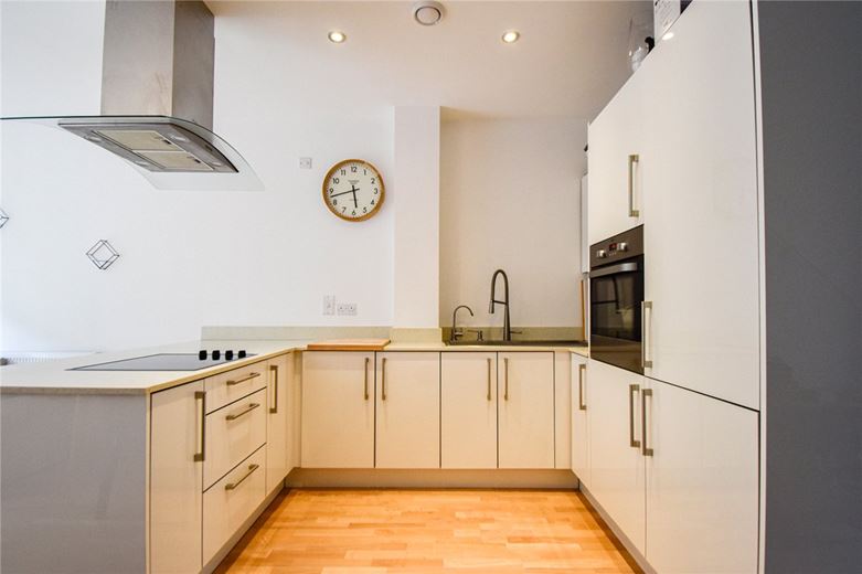 1 bedroom flat, Flamsteed Close, Cambridge CB1 - Let Agreed