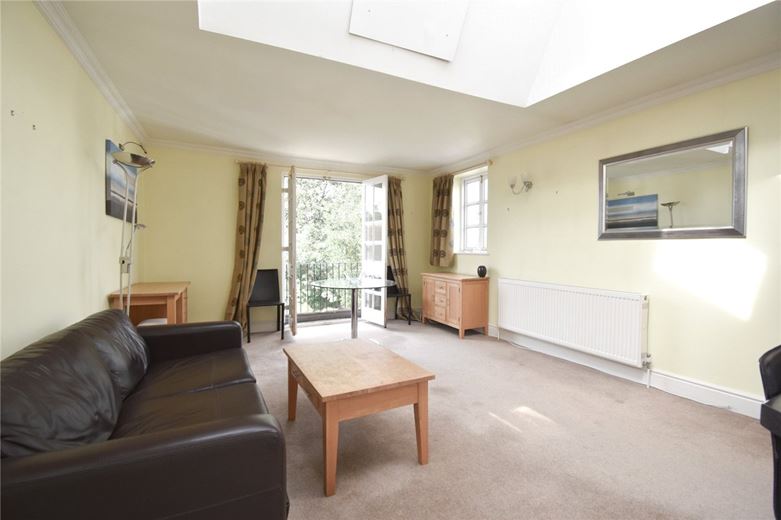 1 bedroom flat, Portugal Place, Cambridge CB5 - Available