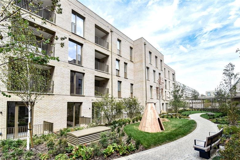 1 bedroom flat, Appleton Way, Eddington CB3 - Let Agreed