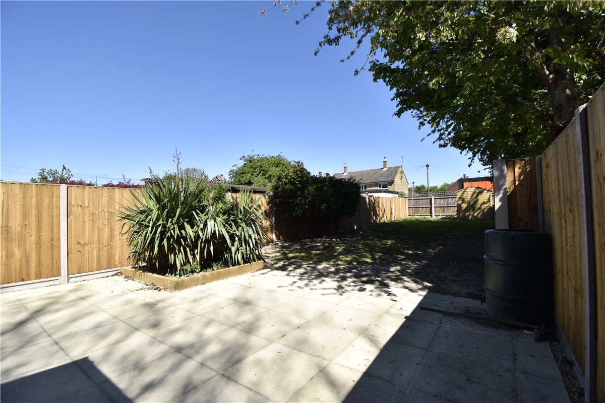 2 bedroom house, Barnwell Road, Cambridge CB5 - Available
