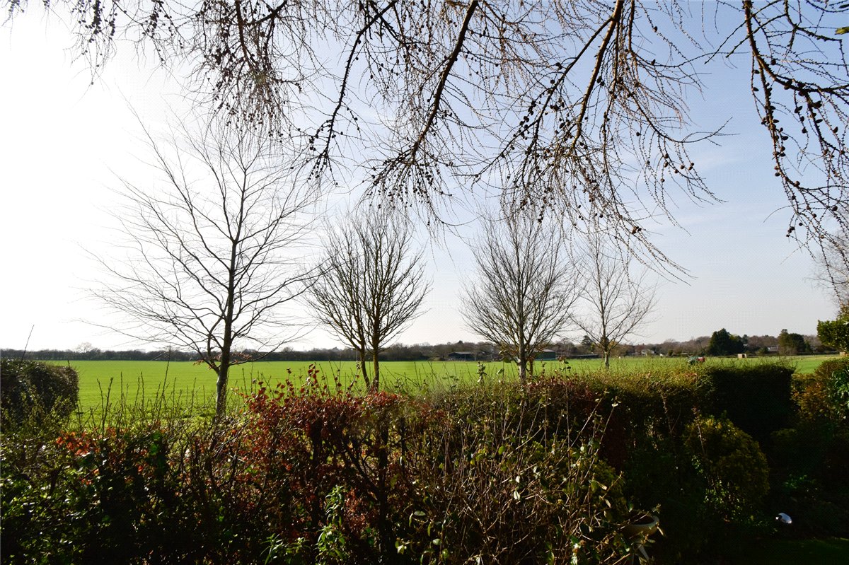 4 bedroom house, Duxford Road, Whittlesford CB22 - Let Agreed