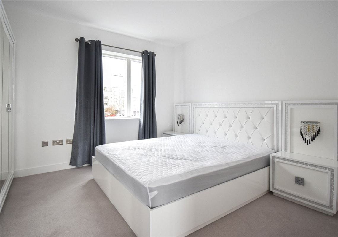 4 bedroom house, Knightly Avenue, Cambridge CB2 - Available