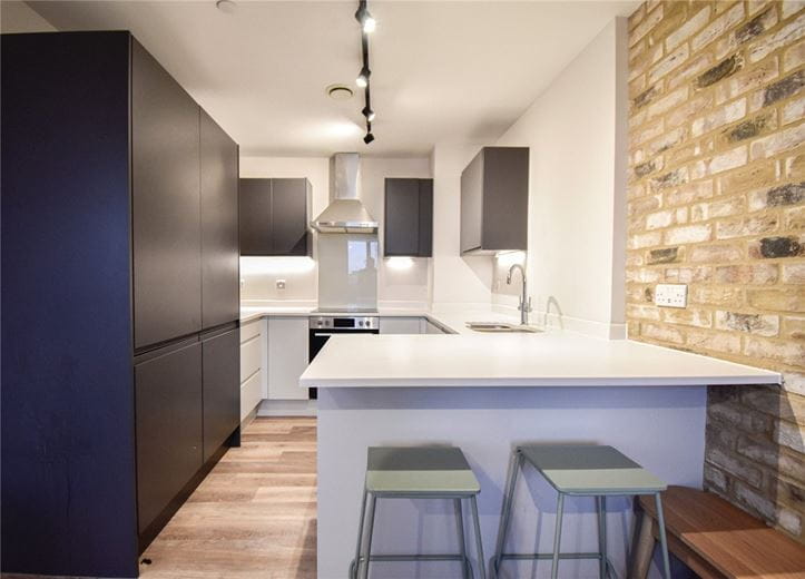 1 bedroom flat, Dazeley House, 1 Cambridge Place CB2 - Available