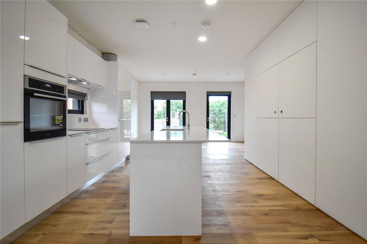 3 bedroom house, Lockhart Way, Northstowe CB24 - Available