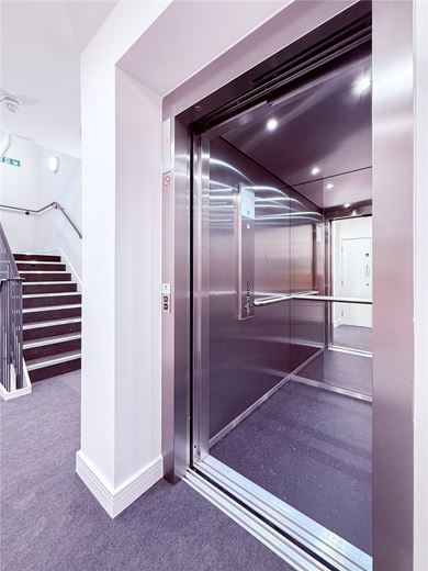 1 bedroom flat, Saffron Way, Cambridge CB1 - Available