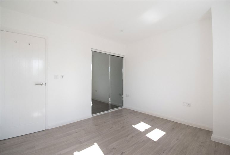 1 bedroom flat, Windsor Gate, Coldhams Lane CB1 - Let Agreed