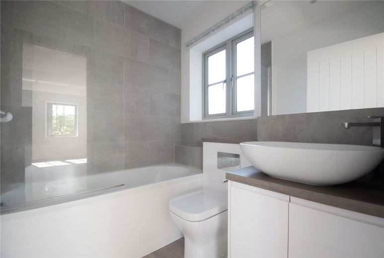 1 bedroom flat, Windsor Gate, Coldhams Lane CB1 - Let Agreed