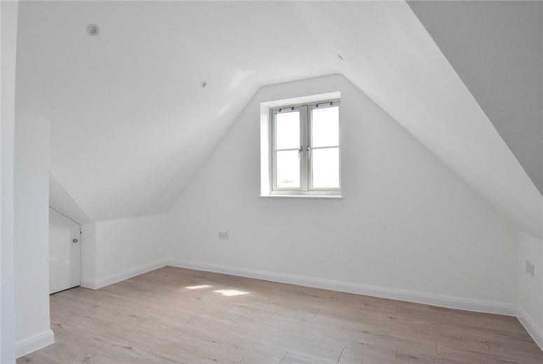 1 bedroom flat, Windsor Gate, Coldhams Lane CB1 - Available