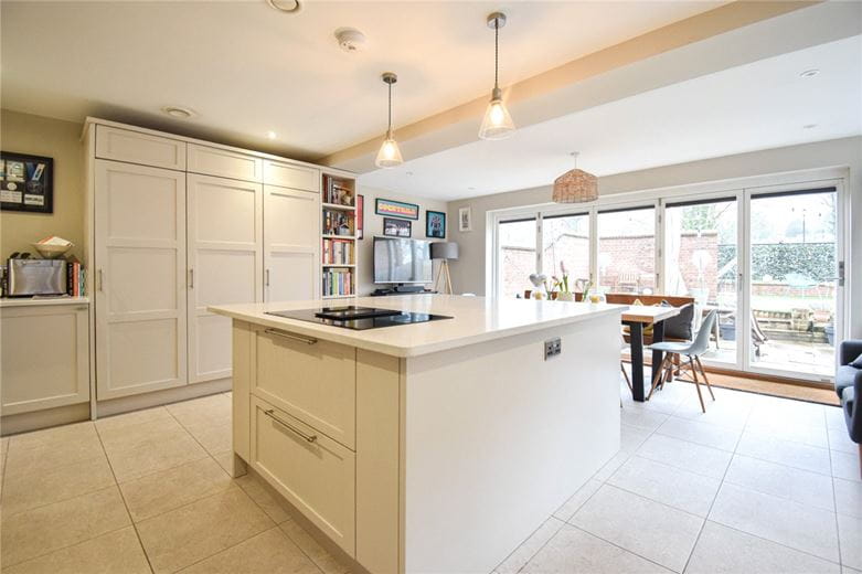 4 bedroom house, Constable Place, East Street CB10 - Let Agreed