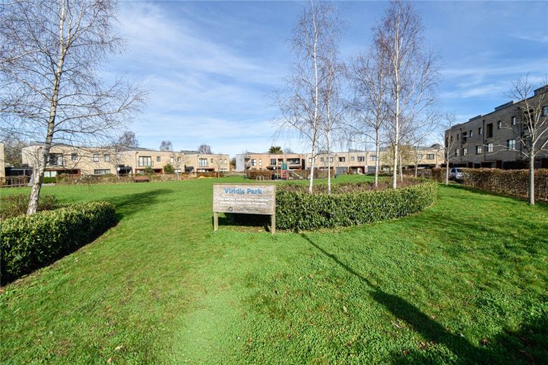 4 bedroom house, Harvest Road, Trumpington CB2 - Available