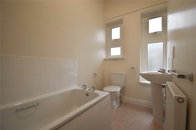 2 bedroom house, St Marks Church, 13 Barton Road CB3 - Available