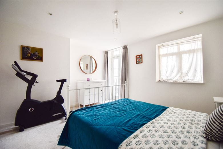 1 bedroom flat, The Belvedere, Homerton Street CB2 - Available
