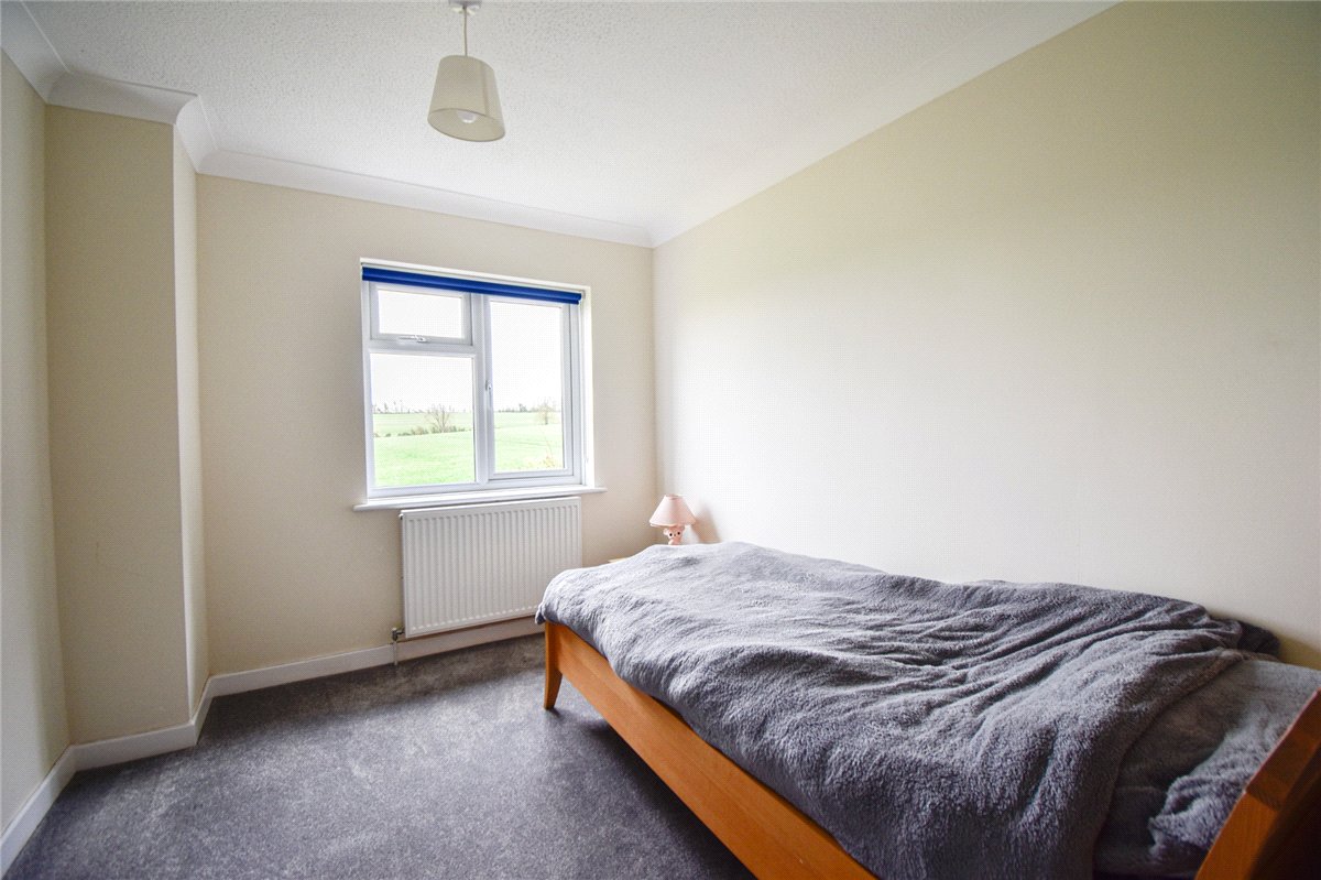 3 bedroom house, Streetly Hall Cottages, Streetly End CB21 - Let Agreed