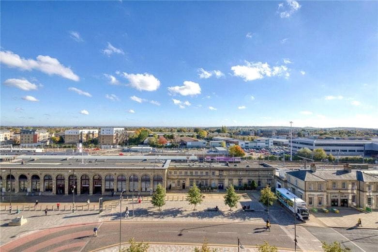 1 bedroom flat, Station Square, Cambridge CB1 - Available