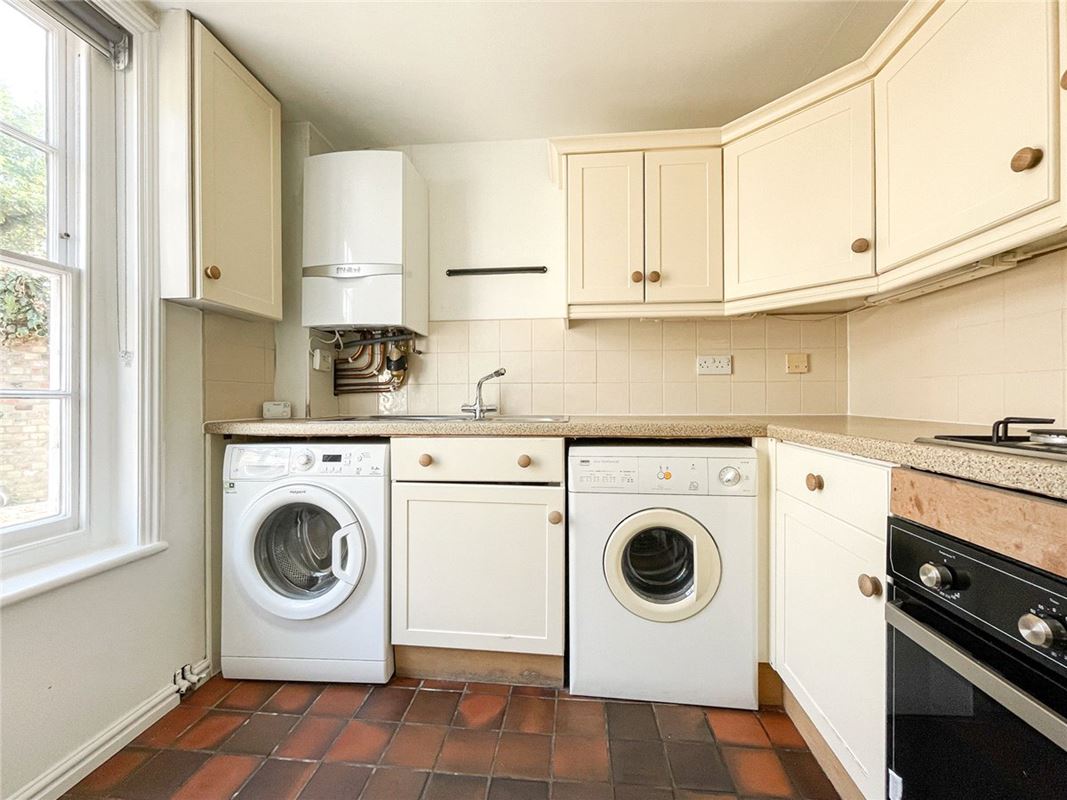 2 bedroom house, Saxon Street, Cambridge CB2