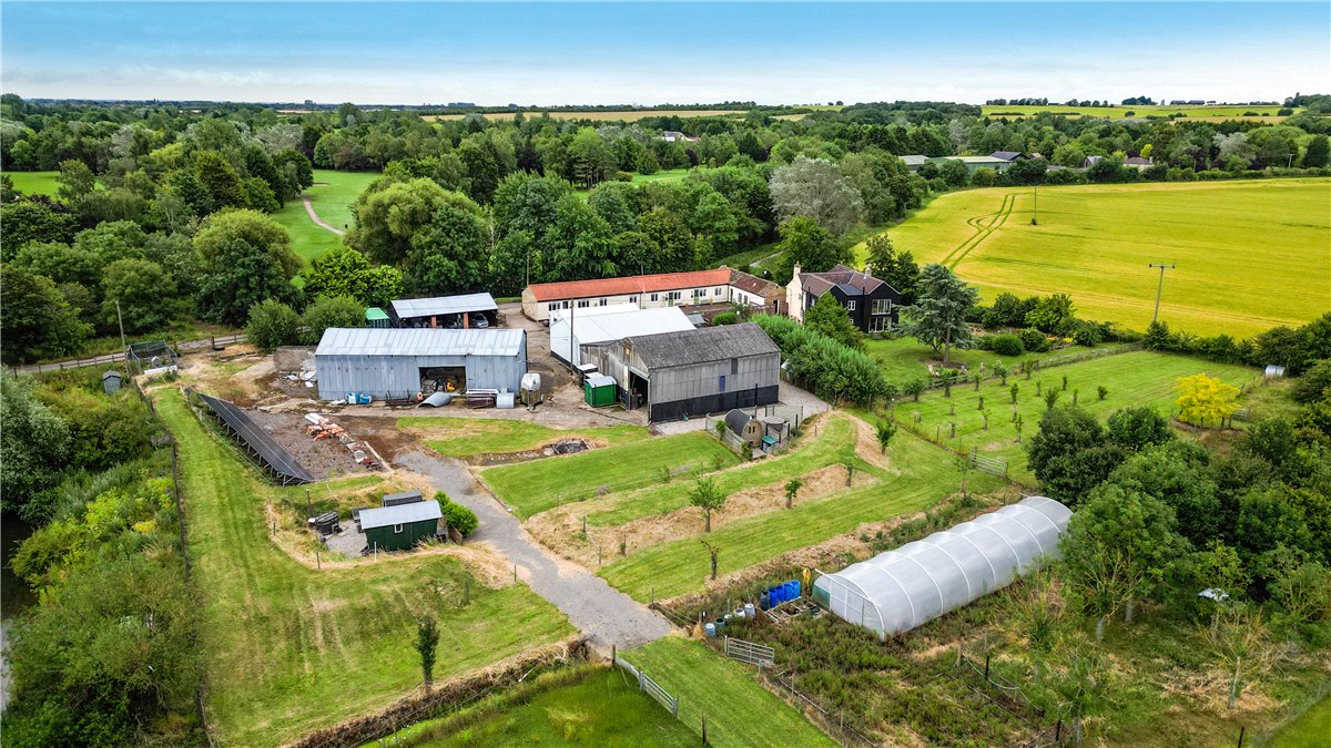 7.1 acres House, Sidings Farm, Fen Road PE28 - Available