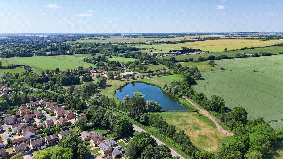  House, Wyton, Huntingdon PE28 - Available