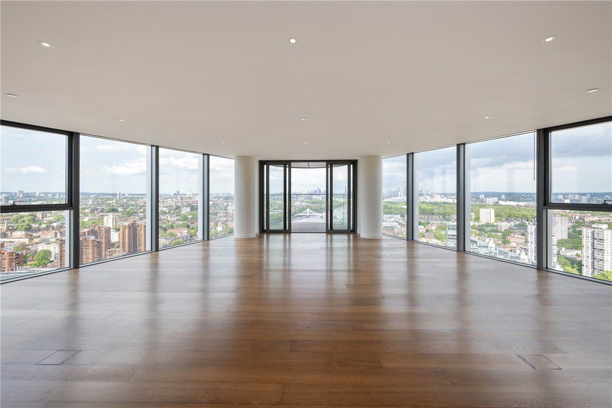 5 bedroom flat, Waterfront Drive, Chelsea Waterfront SW10 - Available