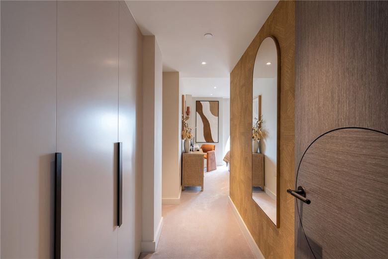 4 bedroom flat, Waterfront Drive, Chelsea Waterfront SW10 - Available