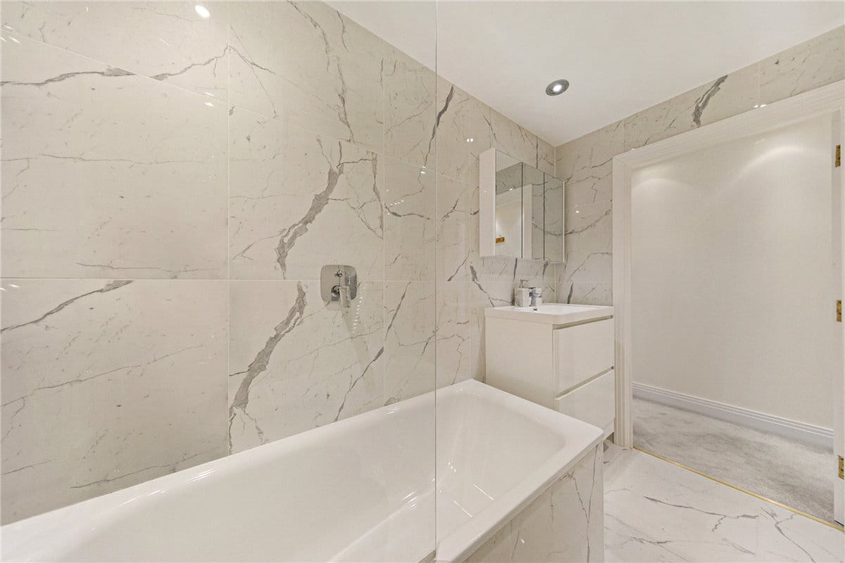  bedroom , Sheldon Square, London W2 - Available