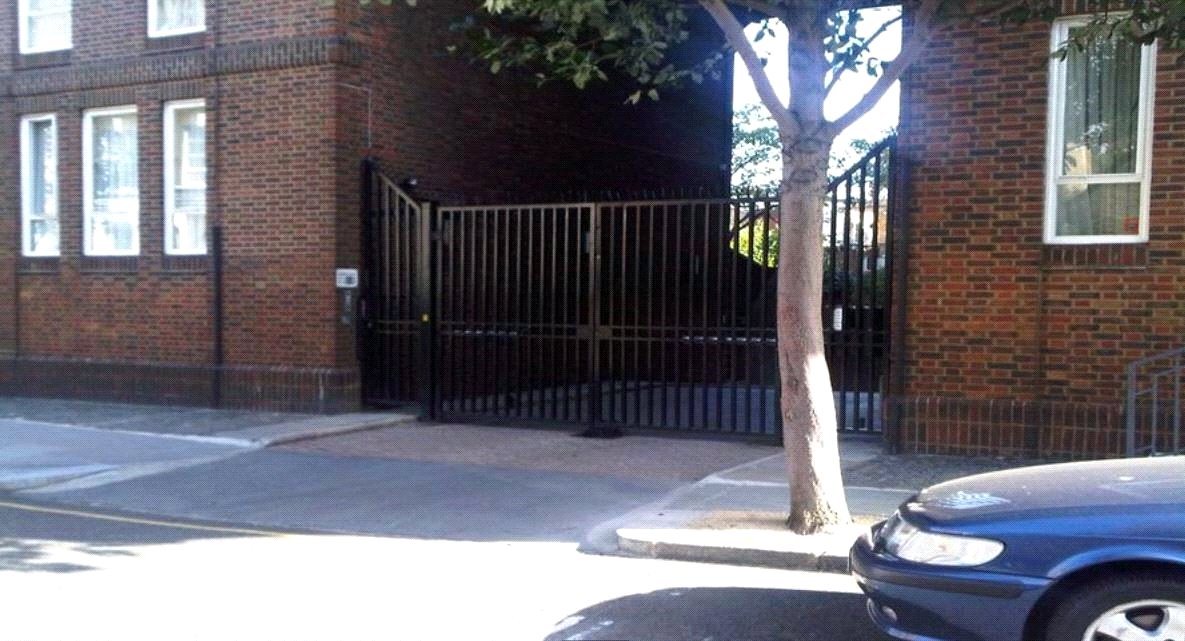  bedroom , Radnor Walk, London SW3 - Sold