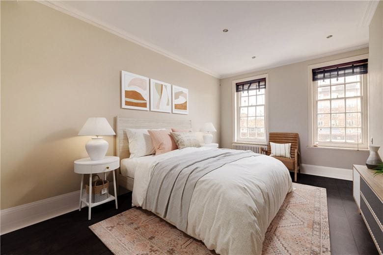 2 bedroom flat, Holland Park Road, Holland Park W14 - Available