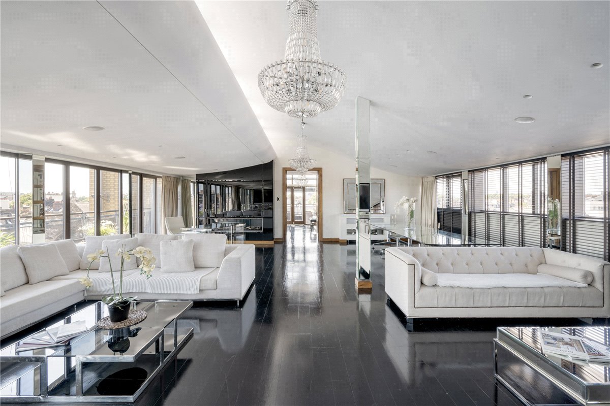 3 bedroom flat, Harrington Road, South Kensington SW7 - Available