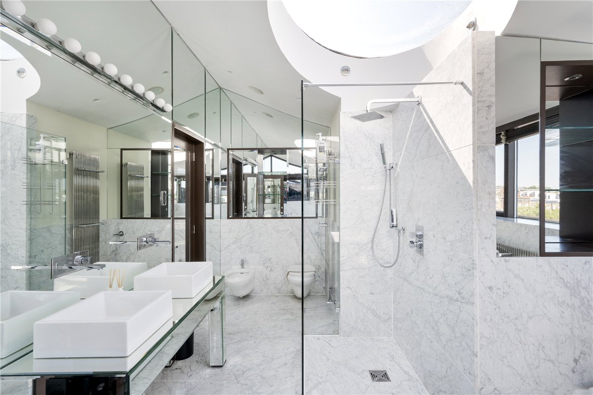 3 bedroom flat, Harrington Road, South Kensington SW7 - Available