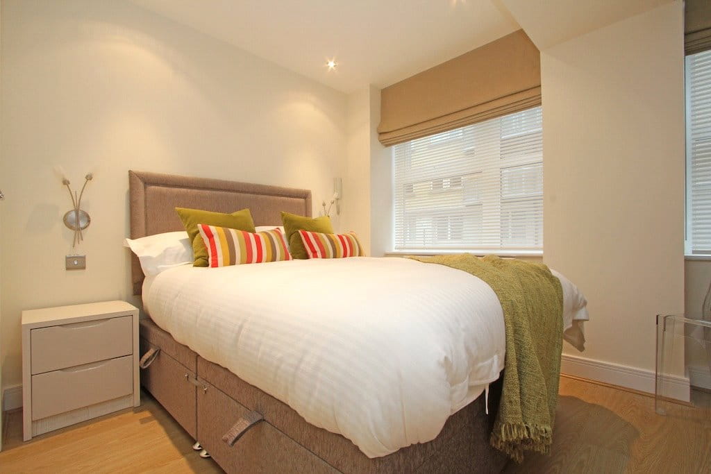 1 bedroom flat, Vincent Square, London SW1P - Available